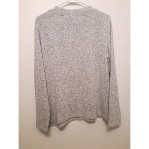 H&M Gray sweater solid color